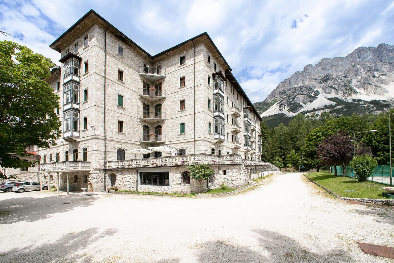Th Borca Di Cadore - Park Hotel Des Dolomites Exteriér fotografie